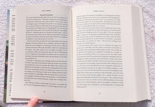 Johan Norberg: Öppen/sluten – hur människan skapar och förstör framsteg (2020)
