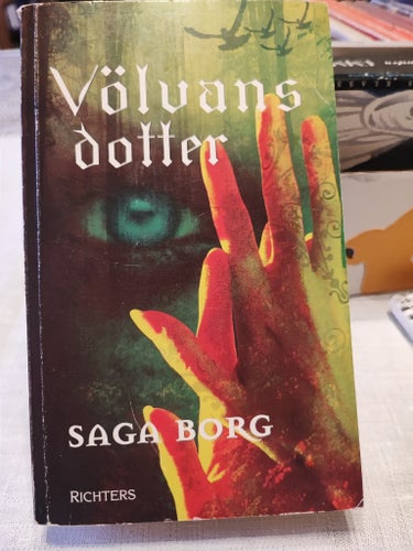 Völvans dotter av Saga Borg, 2004