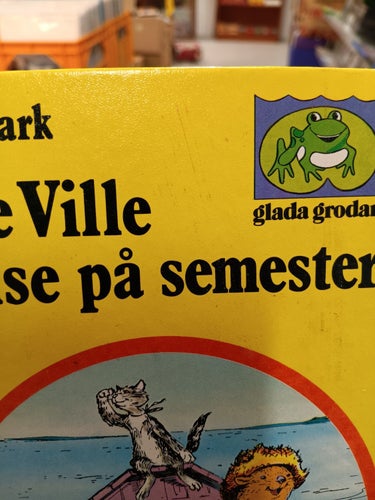 LILLE VILLE VIMSE PÅ SEMESTER