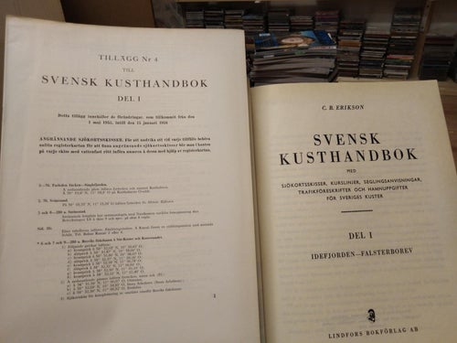 Svensk kusthandbok med sjökortskisser kurslinjer seglingsanvisningar trafikföres