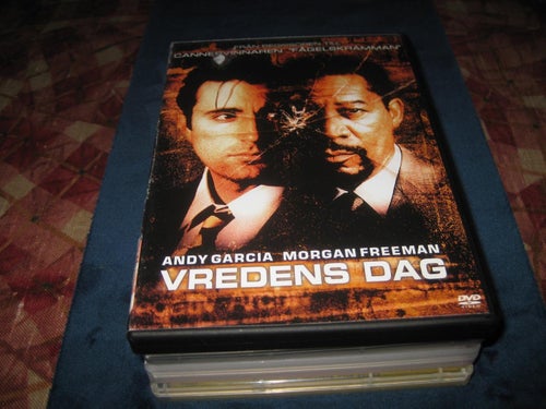 VREDENS DAG MED MORGAN FREEMAN OCH ANDY GARCIA