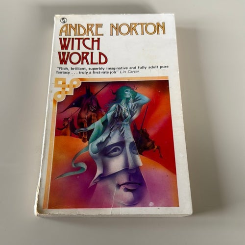 Witch World av Andre Norton