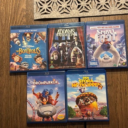 5 Blu-ray filmer: Boxtrolls, Familjen Addams, Smallfoot, Drömparken, Den stora