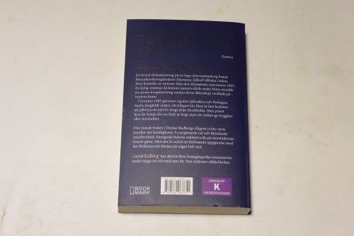 TRE GRISAR NERE - Elegant Crime X - Denise Rudberg