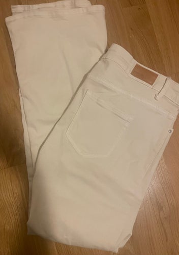 Vero Moda beiga byxor, storlek XL/32