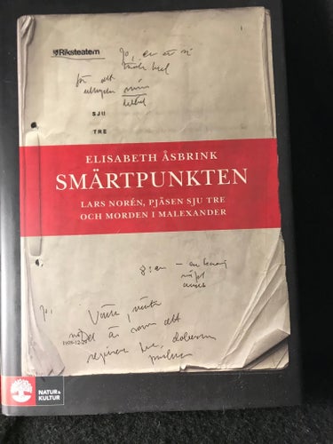 Smärtpunkten - Elisabeth Åsbrink, Lars Norén - 2009