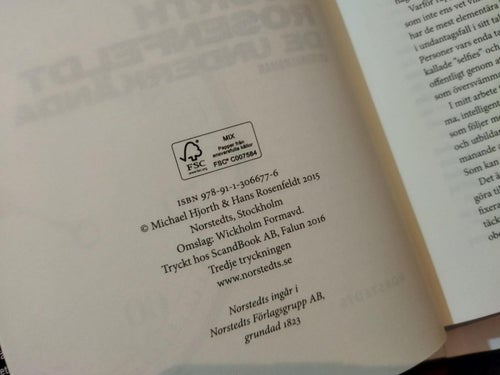 De underkända av Michael Hjorth, Hans Rosenfeldt. Fine