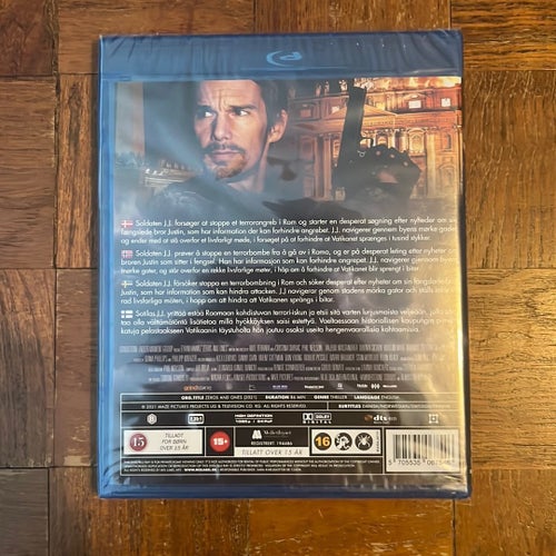 Zeros and Ones - Blu-ray