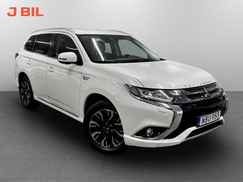 Mitsubishi Outlander Business PHEV 203hk Aut 4WD DRAG B-KAMERA ELSTOL