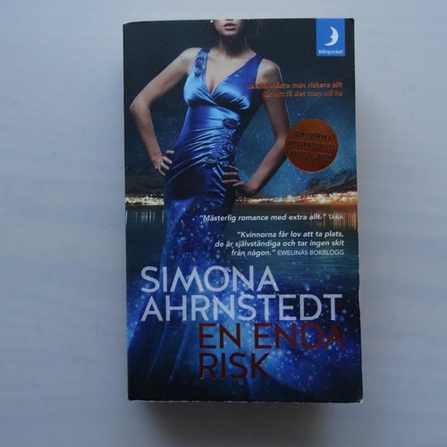 En enda risk av Simona Ahrnstedt, pocket