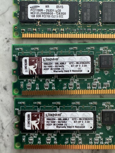 Legacy Server PC - 3 x DDR ECC 3 x 1 GB RAM-minnen