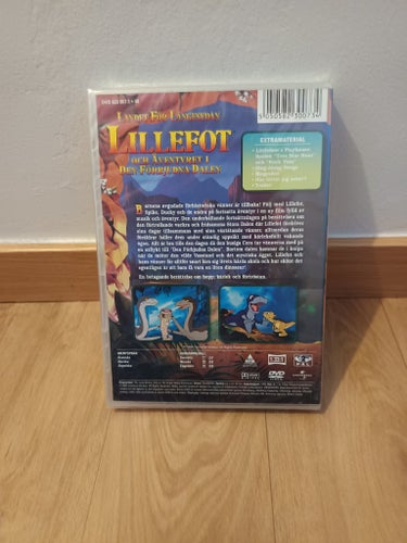Landet För Längesedan Lillefot och Äventyret i Den Förbjudna Dalen (inplastad)