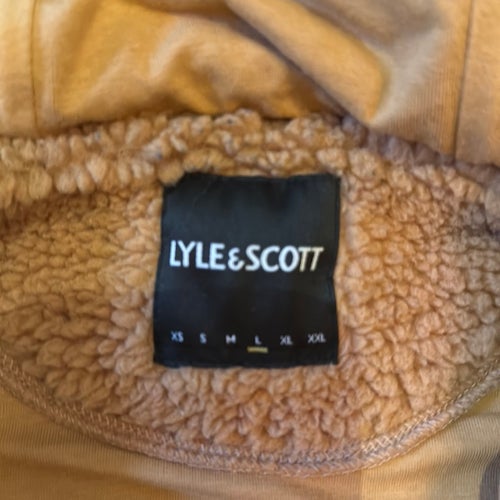 Lyle & Scott lejongul huvtröja