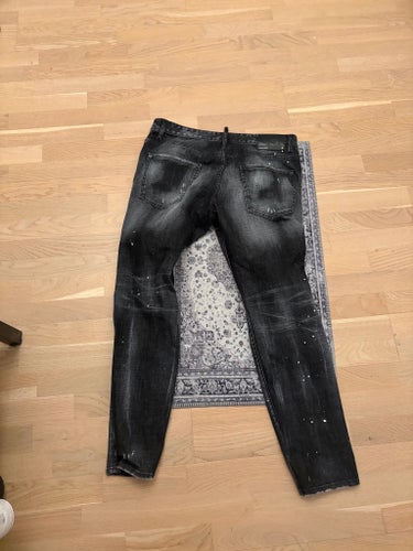 Dsquared2 svarta jeans