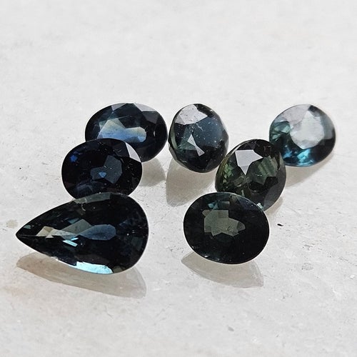 Naturligt Parti Blå Safirer 3.73Ct