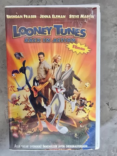 Looney Tunes back in action