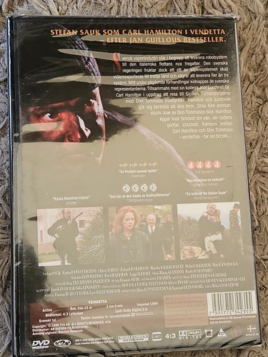 VENDETTA - .Stefan Sauk .DVD ) INPLASTAD.sv tal och Text