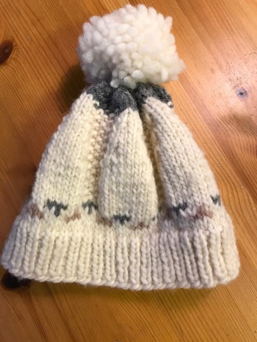 Mössa, Ull, Tofs, garn "Igloo", omkrets 54 cm, vit, NY OANVÄND!