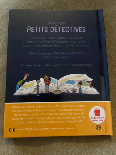 Les petits détectives , bok på franska