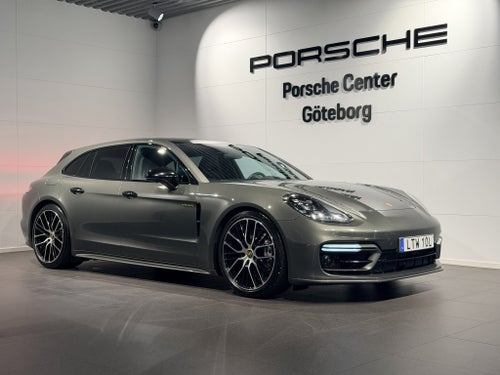 Porsche Panamera 4 E-Hybrid Sport Turismo Platinum Edition Leasbar/VAT