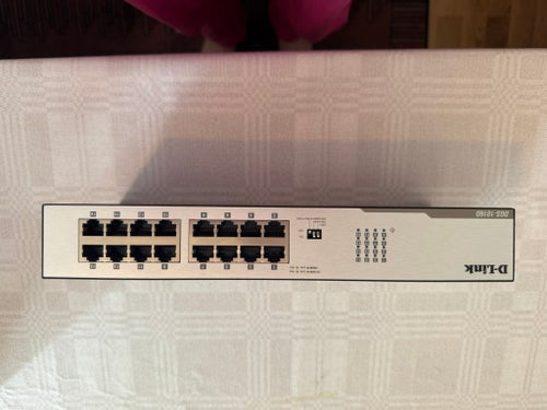 D-Link DGS-1016D 16-Port Gigabit Ethernet Switch