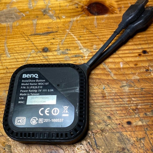 BenQ InstaShow Button WDC10T – Trådlös HDMI/USB-sändare till mötesrum