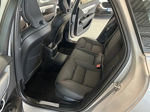 Volvo V90 Recharge T6 AWD Geartronic, 350hk, 2023