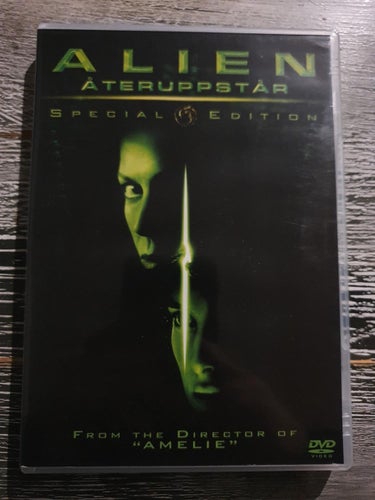 Alien återuppstår