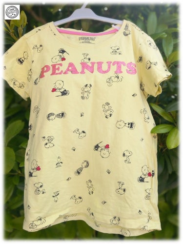 Cool Snobben Peanuts t-shirt med Charlige och Snobben 11- 12 år s 146-152