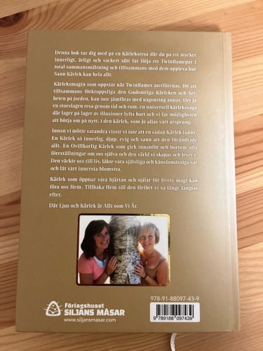 Den Gudomliga Kärleken på Jorden - Enya & Eva Twinflame