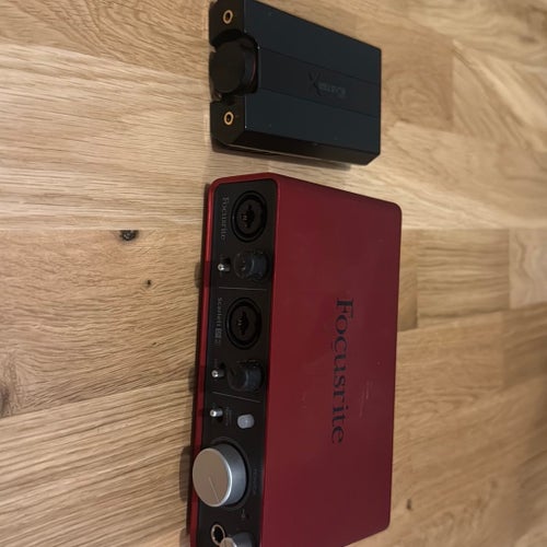 Creative Sound BlasterX G6 och Focusrite Scarlett 2i2