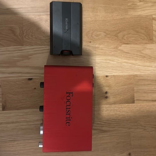 Creative Sound BlasterX G6 och Focusrite Scarlett 2i2