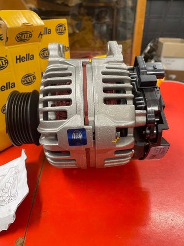 Hella VW Transporter Mfl. Generator