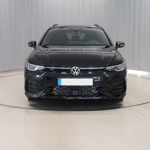 Volkswagen Golf Sportscombi R-Line 1,5 TSI 150Hk Drag Värmare DEMO