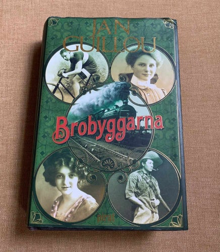 "Brobyggarna". Jan Guillou, Inbunden bok