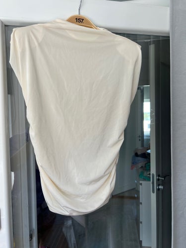 H&M ljusbeige topp, storlek S
