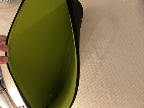 Svart fodral för laptop/surfplatta