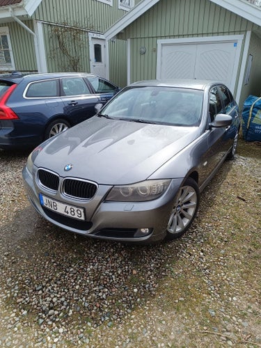 BMW 320d, 2009. Diesel, manuell, 177 hk.