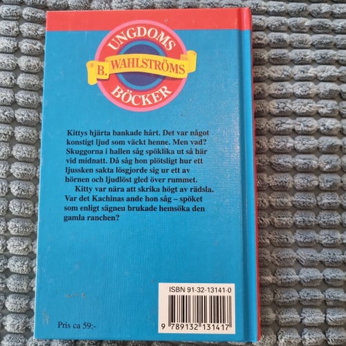 Kitty vid Andarnas berg av Carolyn Keene, 1985