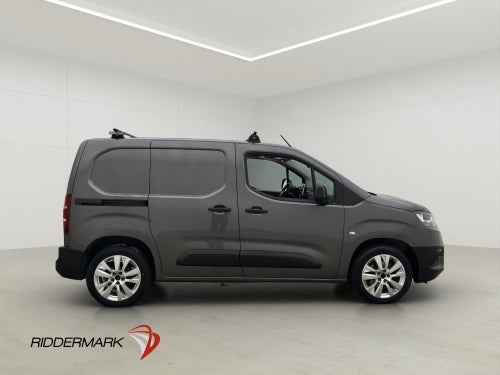 Toyota Proace City Värmare Drag B-Kamera CARPLAY Moms