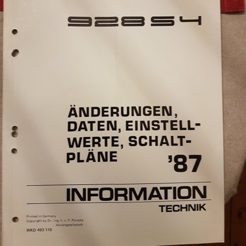 Porsche 928 S4 1987 3 x information technik
