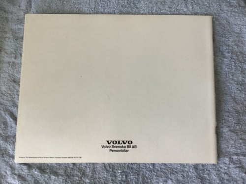 Volvo 480 försäljningsbroschyr tryckt juni-1988. (Lager träskåpet)
