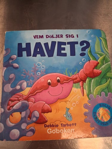 Vem döljer sig i havet? av Debbie Tarbett, 2009