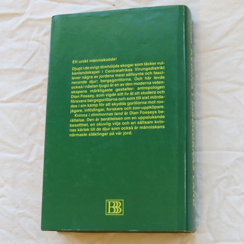 Kvinna i dimmornas land av Farley Mowat, 1988