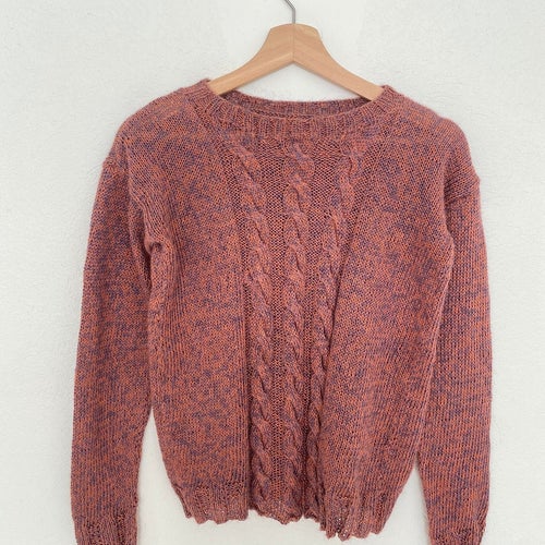 Handstickad Orange/lila kabeltröja I fina garner
