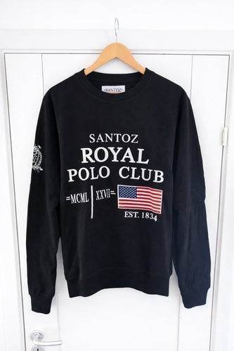 NY Santoz Polo Club Crewneck – Black | Ord pris 1299kr -OBS SE MITT PRIS | Small