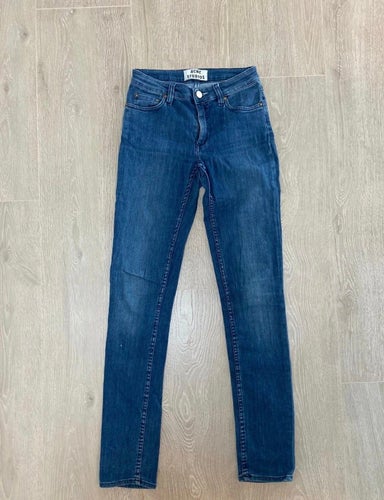 Acne Studios blåa jeans, storlek 24/32