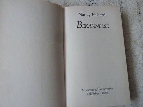 BEKÄNNELSE, NANCY PICKARD, 1995, BOK, THRILLER