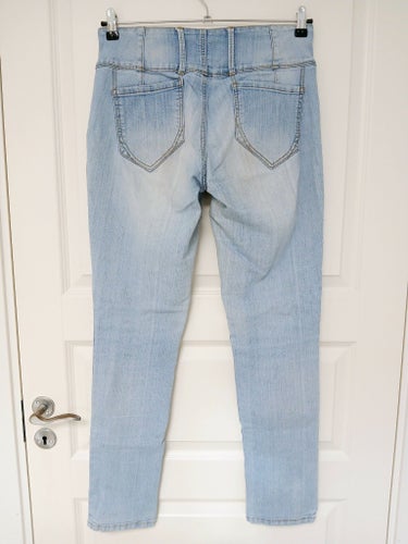 Pieces jeans / legging med bred linning storlek L
