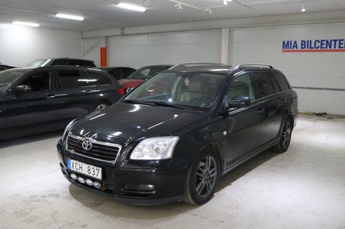 Toyota Avensis Kombi 2.4 D-4 VVT-i Automatisk, 163hk, 2005